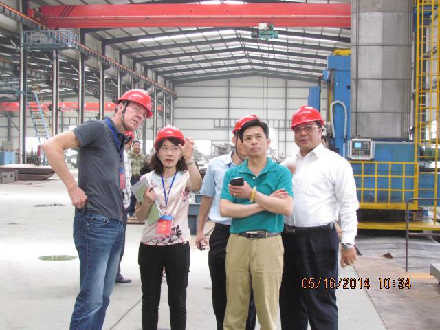 ���³���������ͬ���˲ι۳���