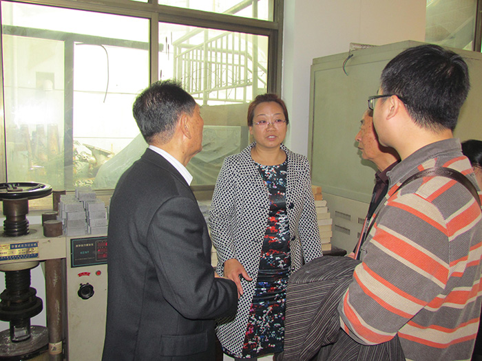 ȫ�����ͽ�ѧ���쵼��ר�ҵ���˾ݰ��ָ��