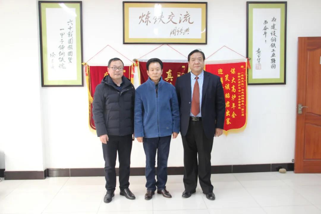 �˲��������ۻ����Ƽ��������޹�˾�ܹ���ʦ�ָߣ���һ�����ھ����糤��������붭�³��������Ӱ����