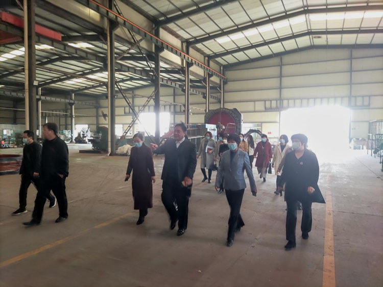 ������ЭŮίԱ�����ˡ����ʸ�Ů�ڲιۿ����ҹ�˾