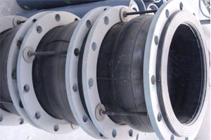 �𽺲�����